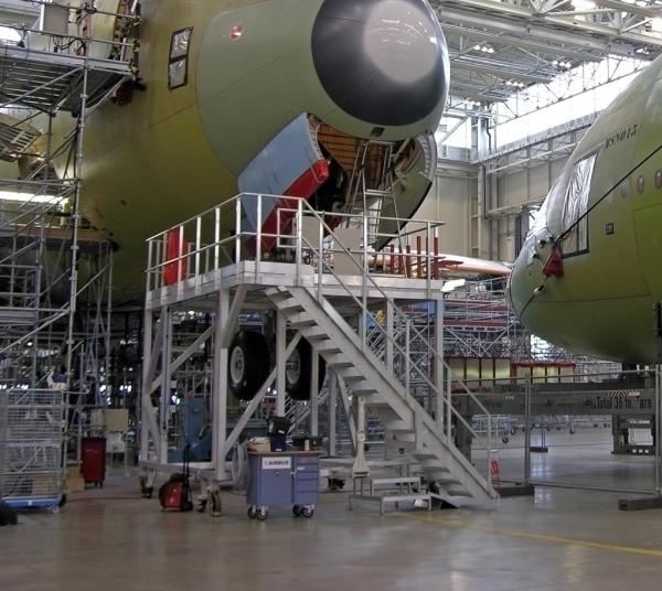 aircraft workshop