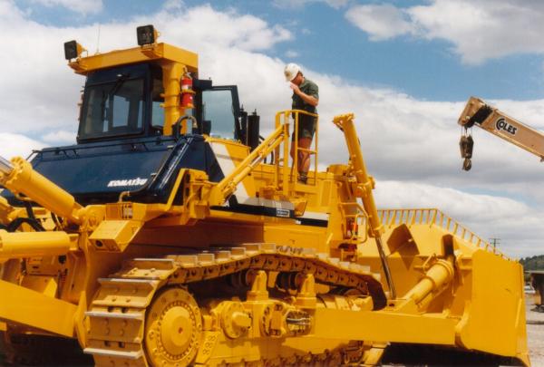 resizedimage600405 Elevating Platform